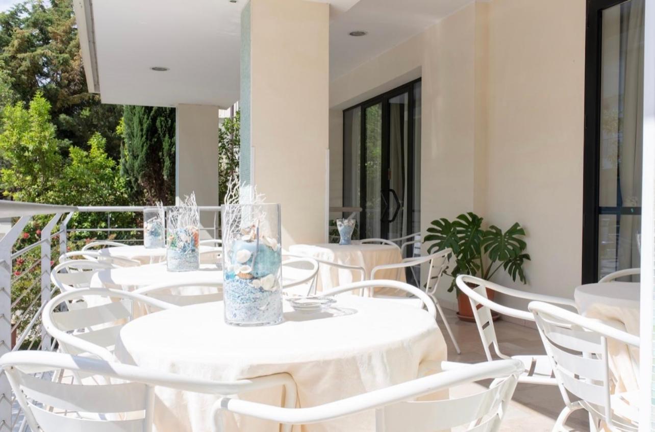 Hotel Miro Cattolica Exterior foto